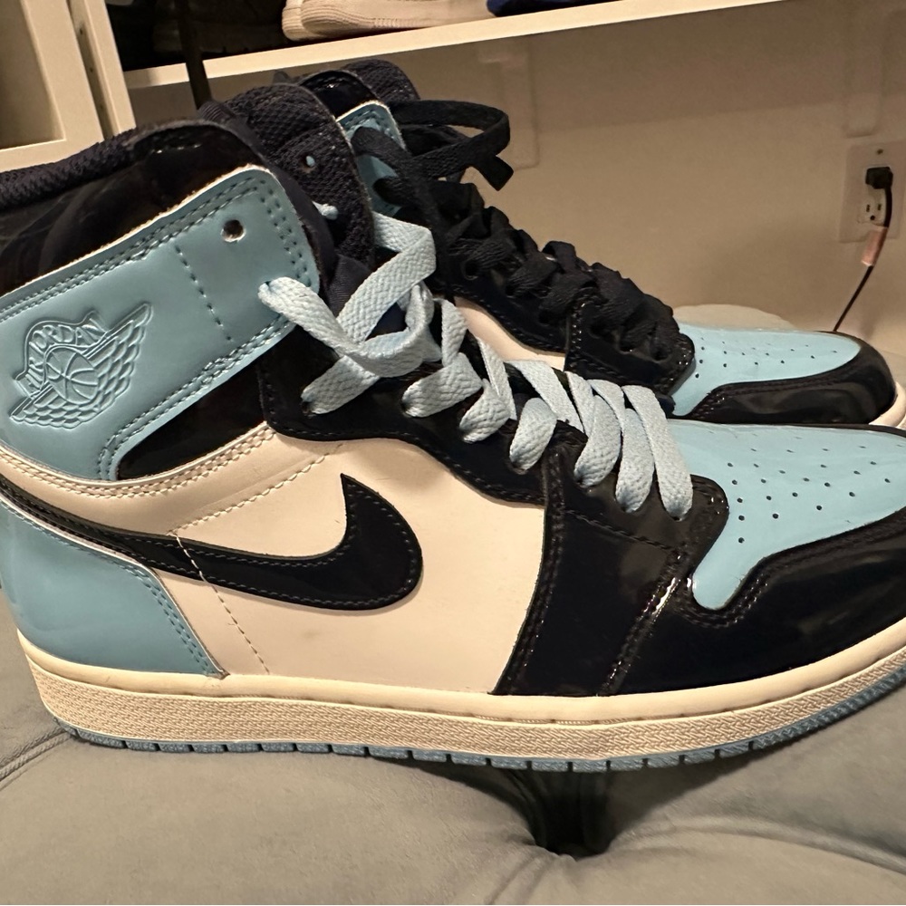 Air Jordan 1 Retro High OG 'Blue Chill'